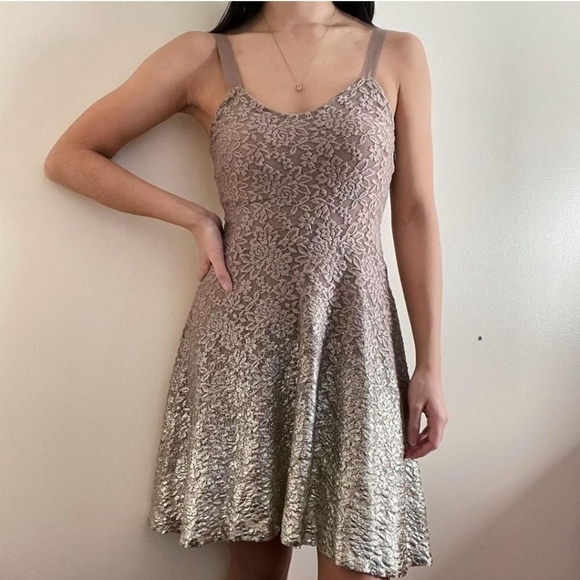 Free People Foiled Ombré Nude Tan Gold Lace Fit & N Flare Dress Boho Gypsy Party - Picture 2 of 13